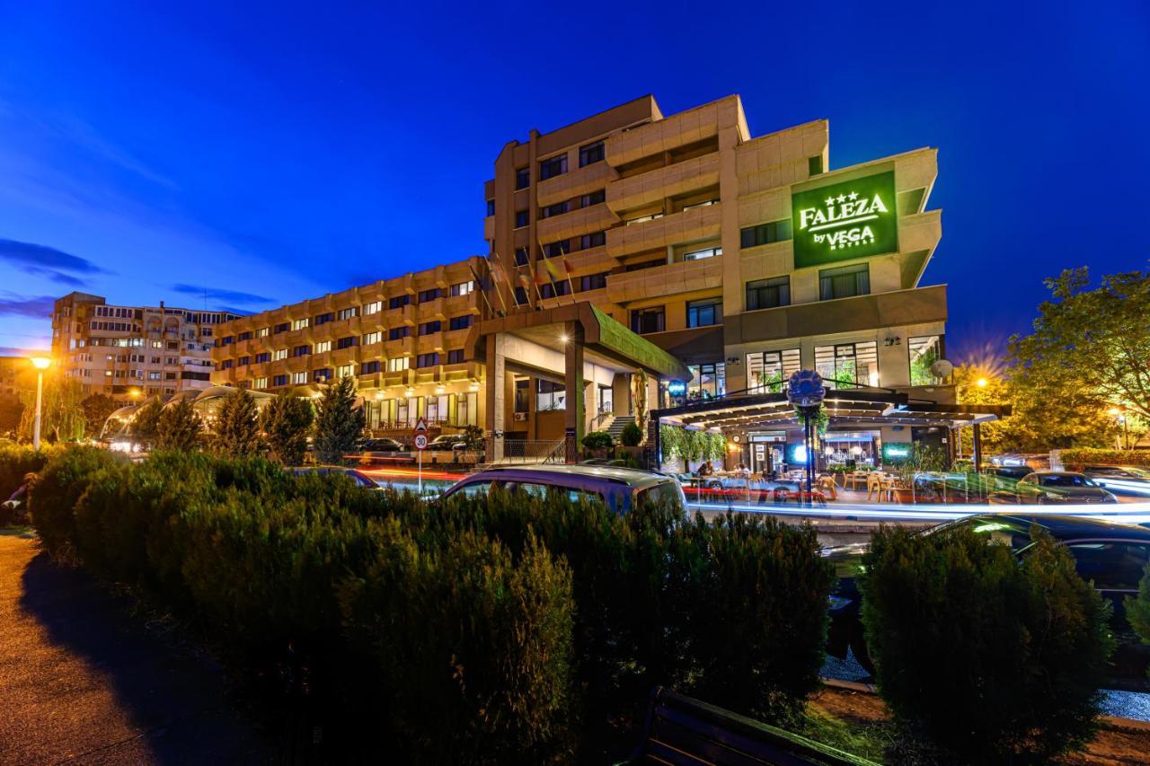 Faleza Hotel By Vega Galati  Exterior photo